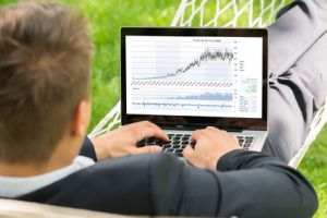 STOCK BROKER IN HAMMOCK